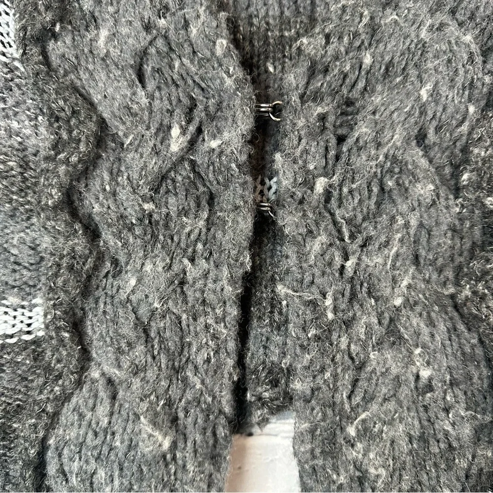 Free People Women’s Wool Alpaca Chunky Knit Sweater Cardigan Gray Striped Medium